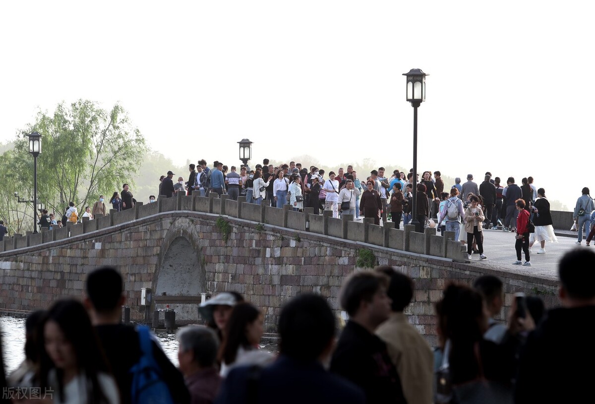 去西湖怎么玩最轻松,西湖1小时游玩攻略