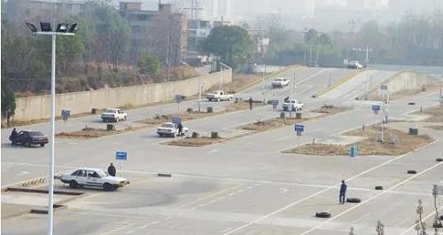 C1驾照考试流程,c1驾照考试流程科目一到科目四