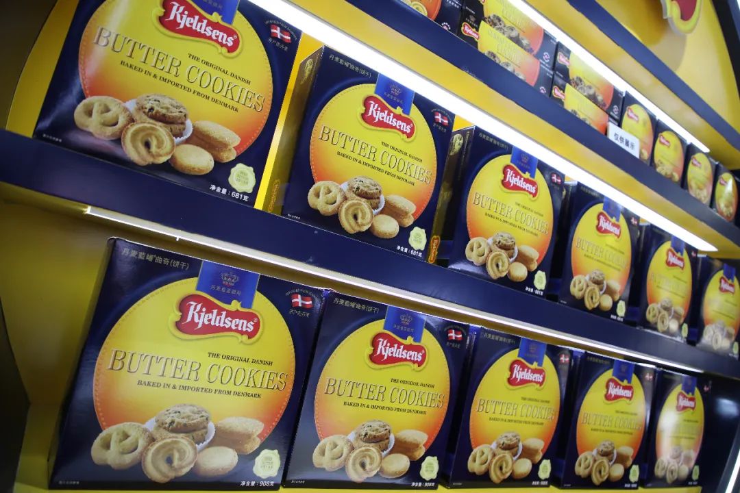 费列罗巧克力被曝光,费列罗黑巧克力威化