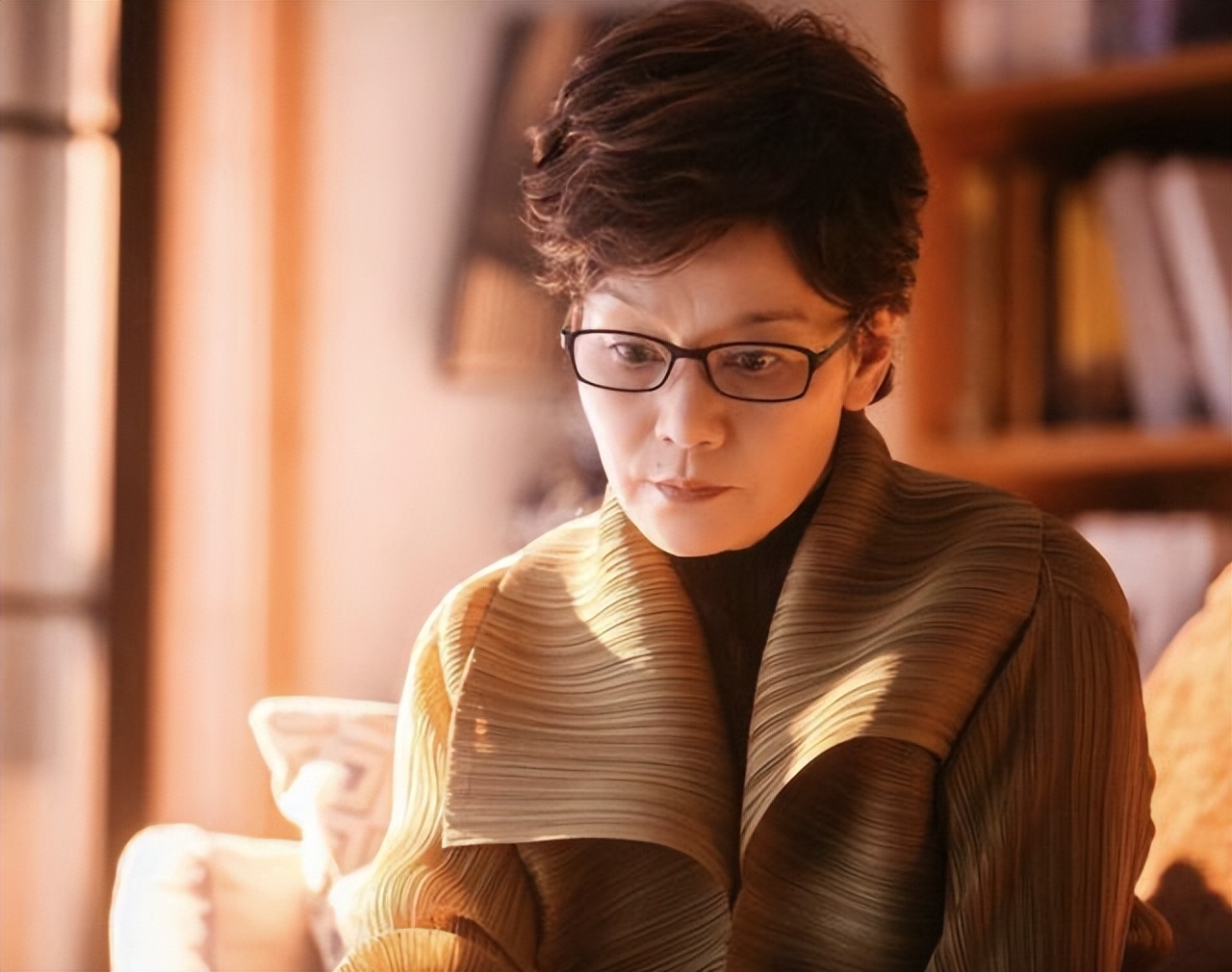 自然老去的女明星,自然老去女星对比照