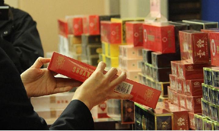 在店里卖一盒烟属于违法吗,如果没有证卖香烟犯法吗