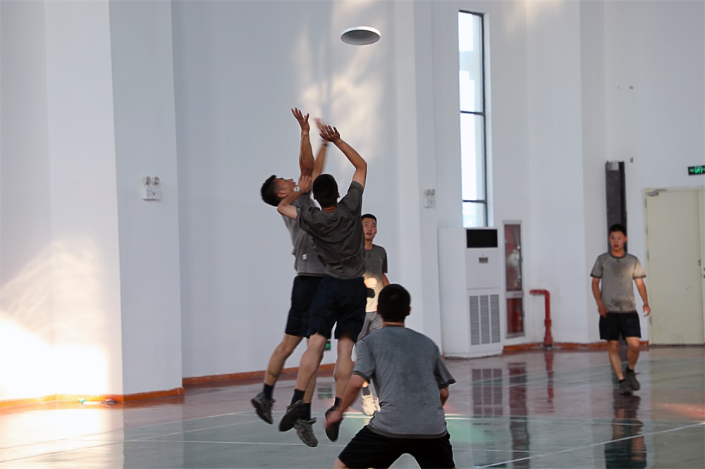 第71集团军：开展群众性文化活动，官兵欢度国庆