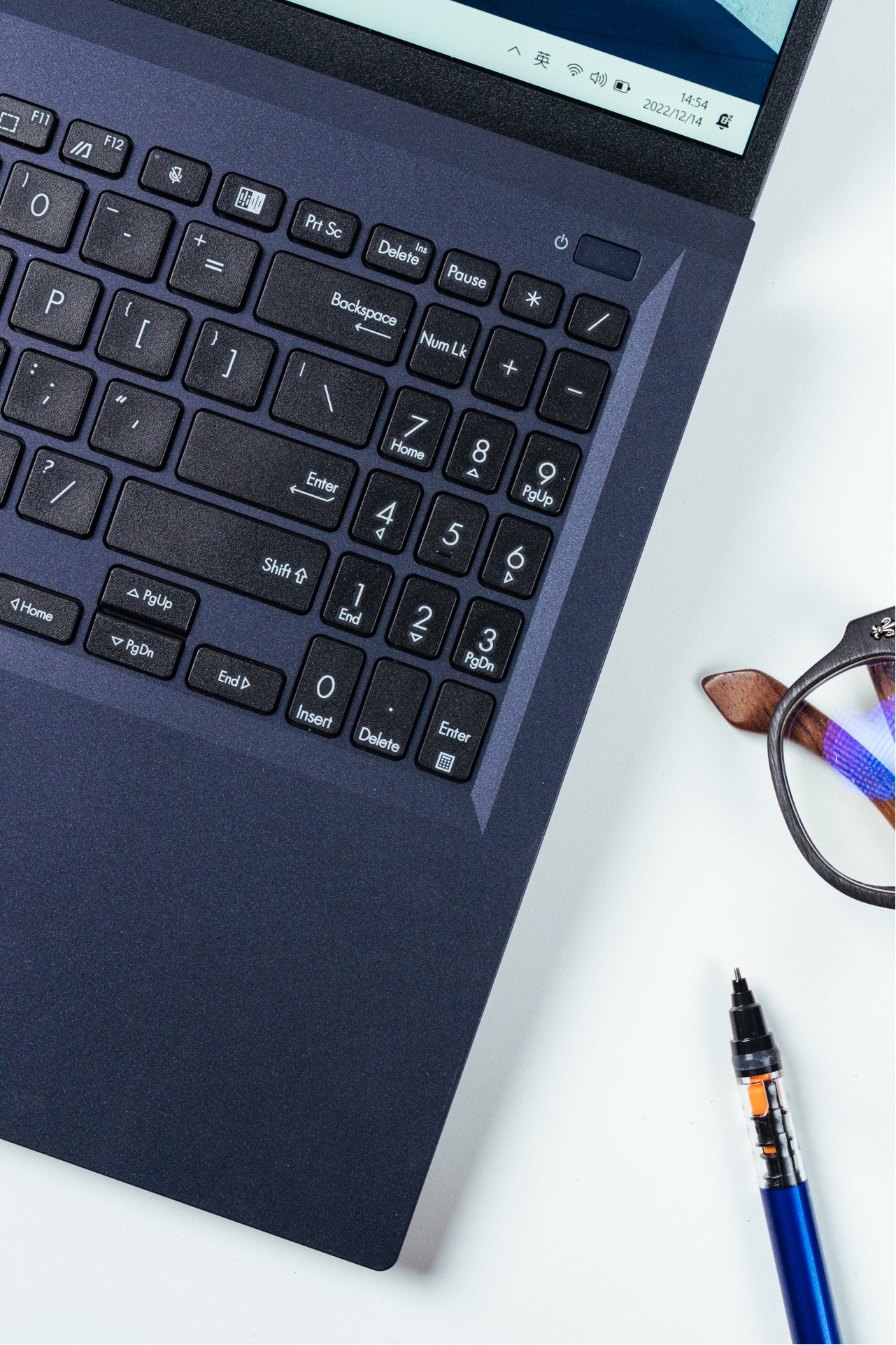 华硕笔记本电脑破晓2有什么功能,华硕破晓air与thinkpadcarbon