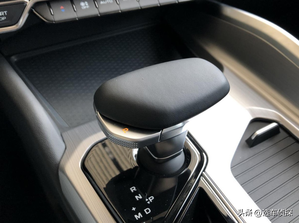 星瑞活塞环,2023款吉利星瑞石青色