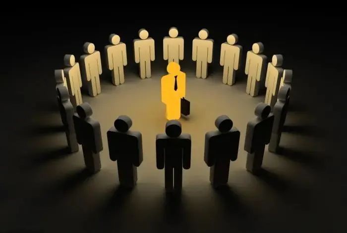 当心那些公关圈的“贵人”