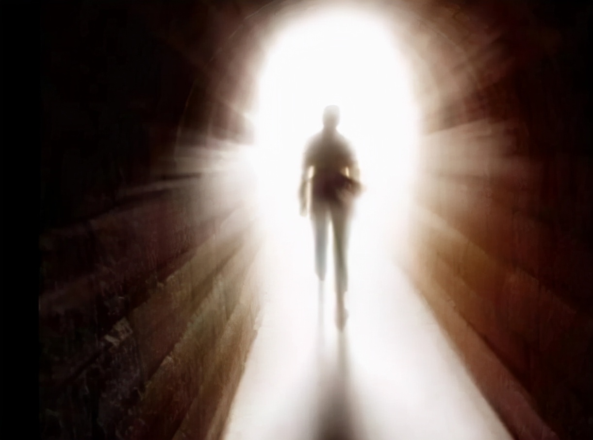 人死亡后为什么用棉花塞鼻孔,人死后为什么要堵住肛门