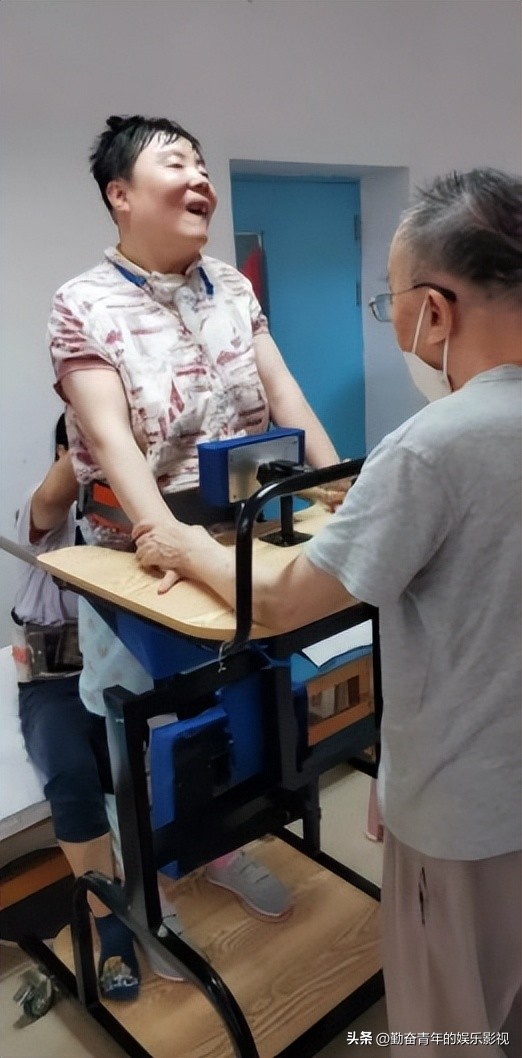 清华才女被投毒事件,被投毒的清华才女年轻图片