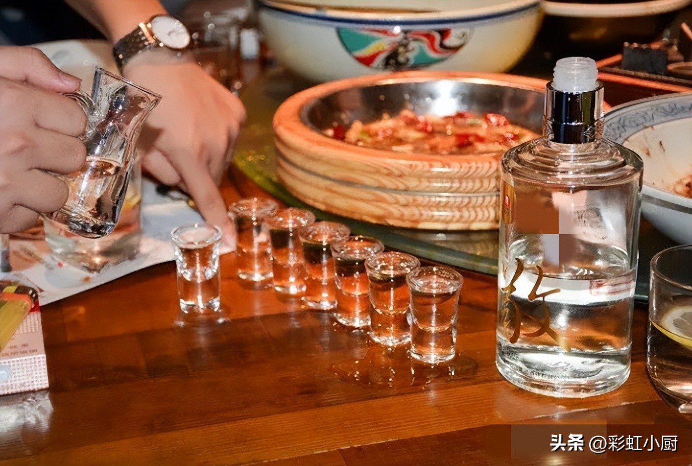 买红酒看代号,红酒几瓶条码是一样的是不是假的