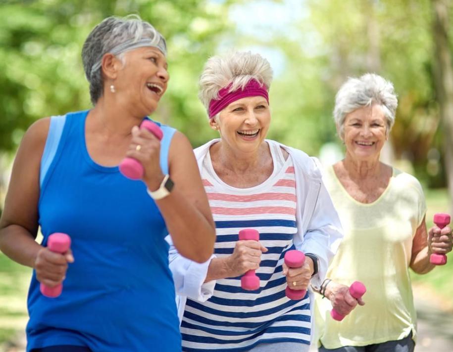 70以上为什么身体会觉得明显衰老,70岁女人器官衰老情况