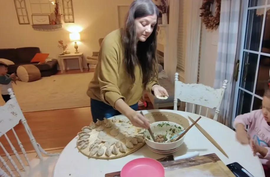 90后小伙在武汉做志愿者,90后湖南小伙去武汉做义工