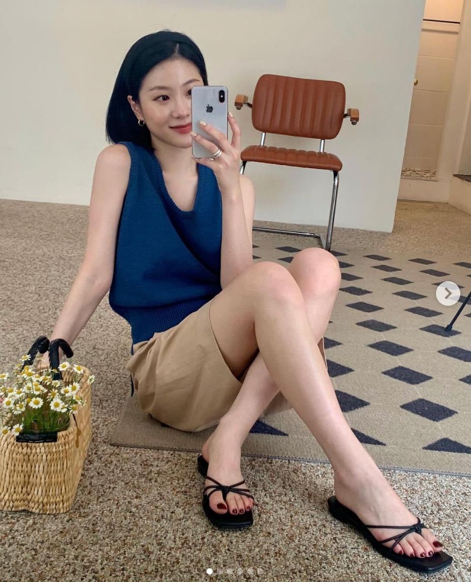 时尚博主的19件夏季日常穿搭look,这位博主的减龄穿搭值得学习