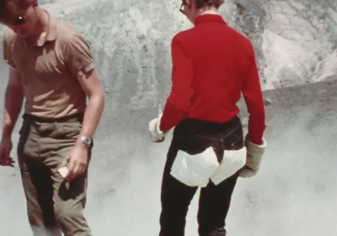 这首写给火山夫妇的赞美诗，没有一位浪漫主义者能拒绝