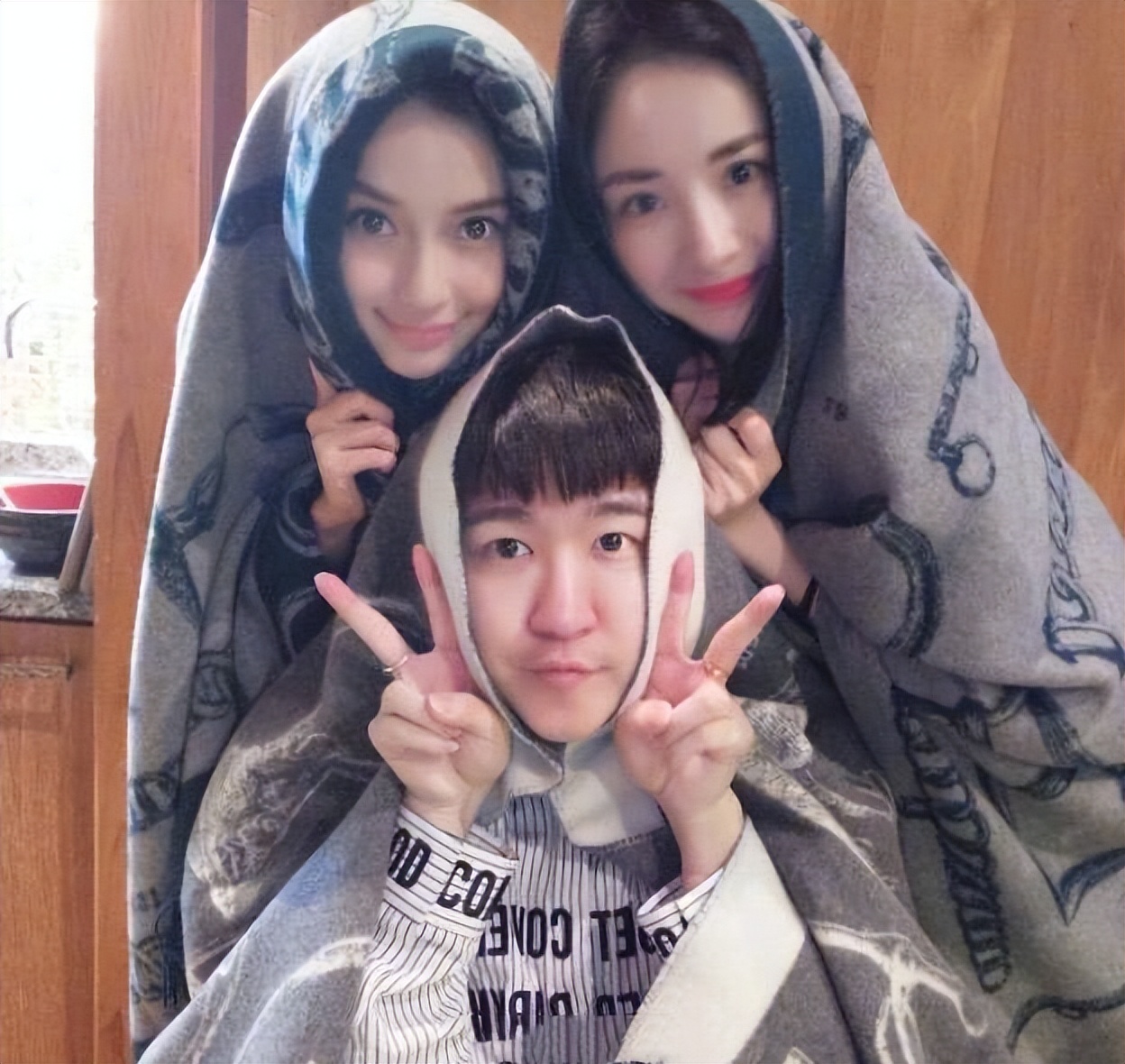 杨幂王鸥家庭,杨幂被后妈欺负争夺家产下集