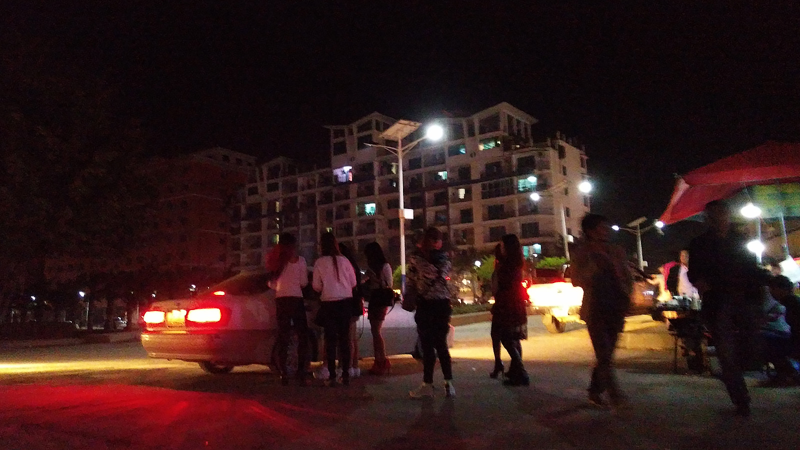 初哥视频,初哥徒步走西藏