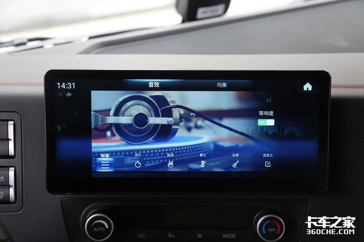 新款德龙x6000单驱,德龙x6000与汕德卡对比