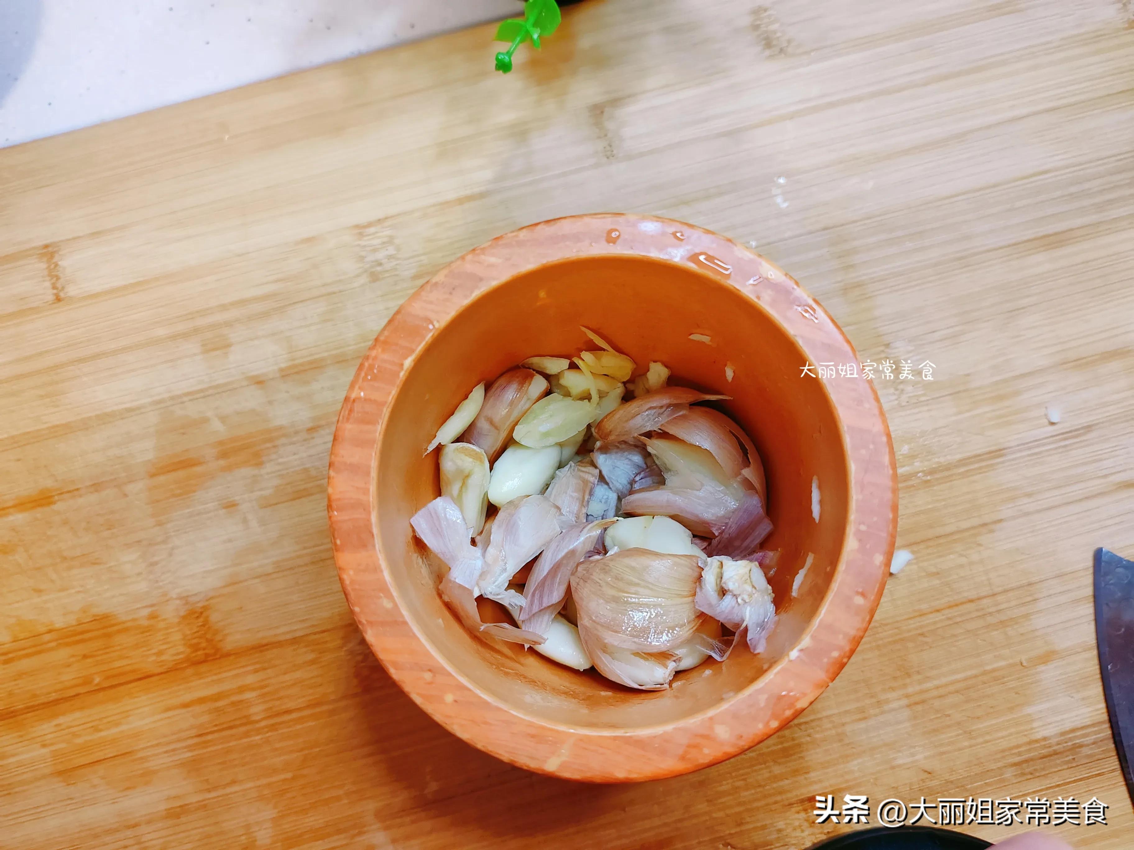 蒸蒜水治咳嗽的做法和功效,蒸蒜治疗感冒咳嗽