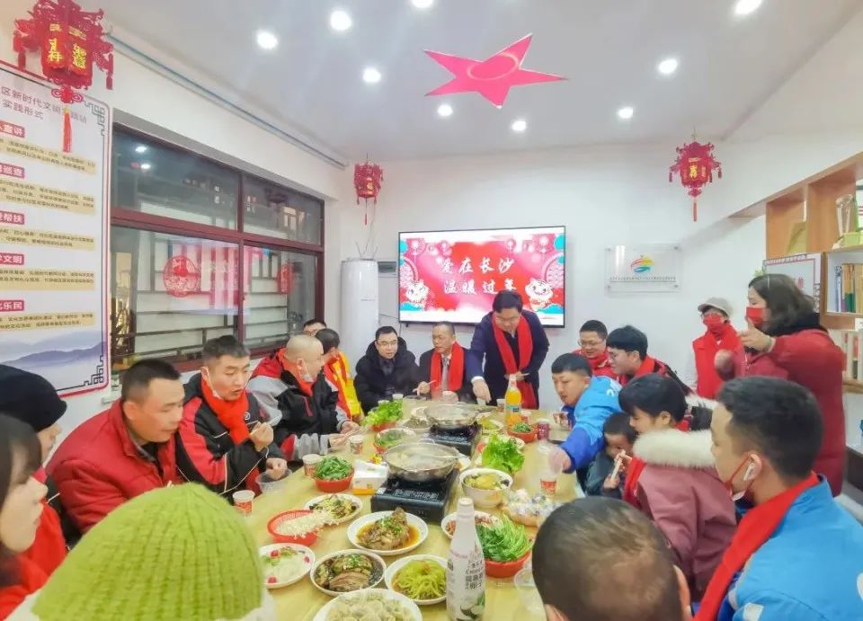 长沙红·中国节红火出圈——“红色之家”霸屏央视直播20分钟