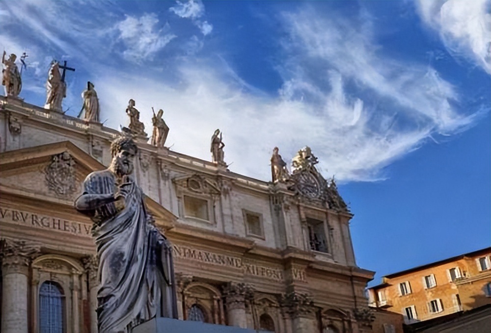 世界最小国家梵蒂冈有多少人,世界第一小国是哪个国家