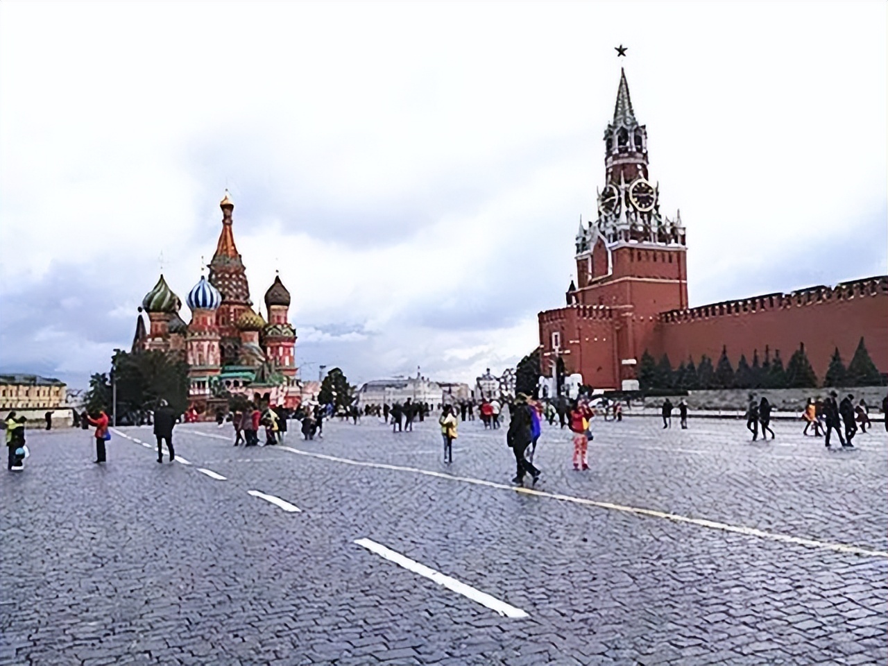 西方高科技禁运卡住了俄军，却卡不住中国，原因不是简单一两条