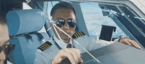 今天才明白，为什么当年大家那样称颂“英雄机长”的刘传健