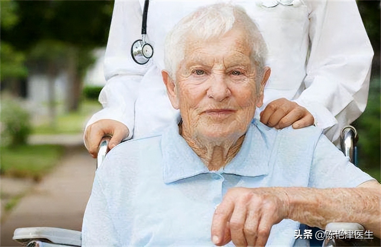 突发脑梗的五个信号,脑血栓脑袋滋滋的声音