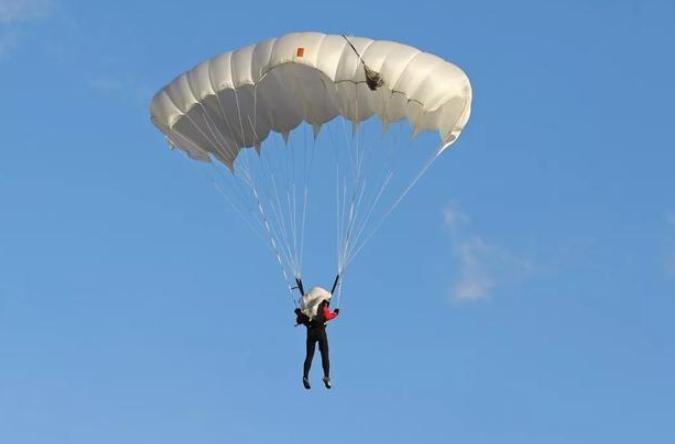 对东航mu5735飞机失事的看法,东航mu5735客机失事都找到了什么