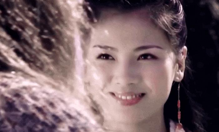 41岁刘涛晒长发美照,40岁刘涛惊艳视频