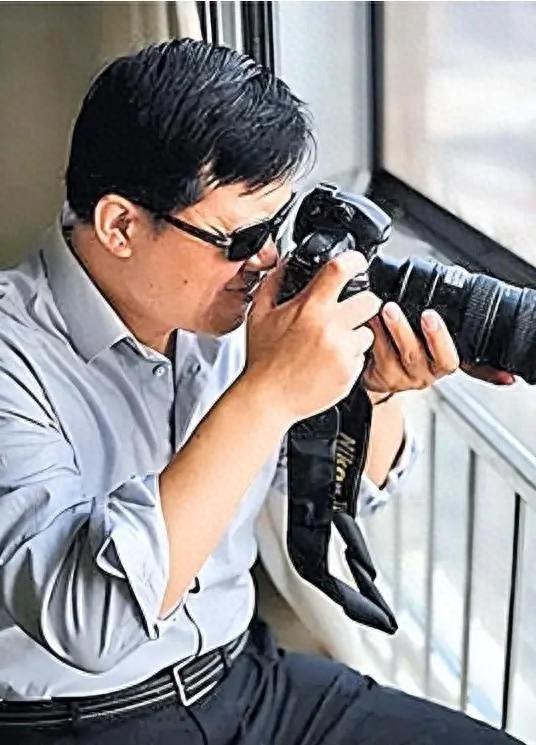 2009年初娱乐圈第一狗仔卓伟,第一狗仔卓伟最近哪里去了