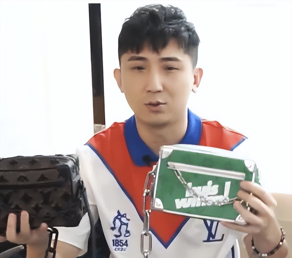 何超莲和尚九熙是不是发小,何超莲尚九熙关系