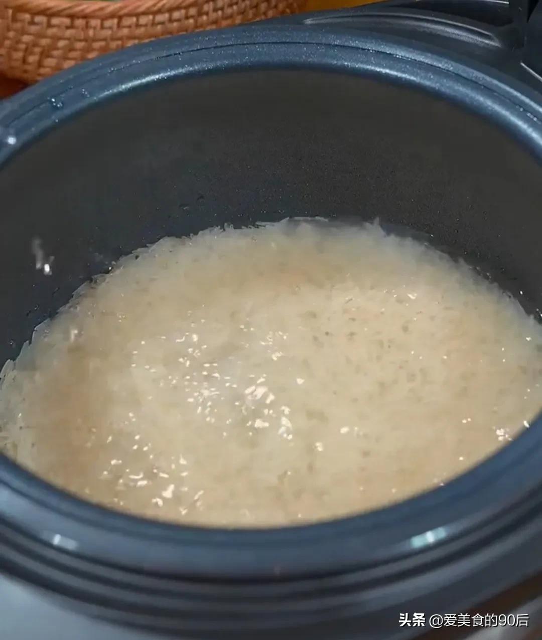 排骨米饭的做法懒人焖饭,米饭豆角懒人焖饭