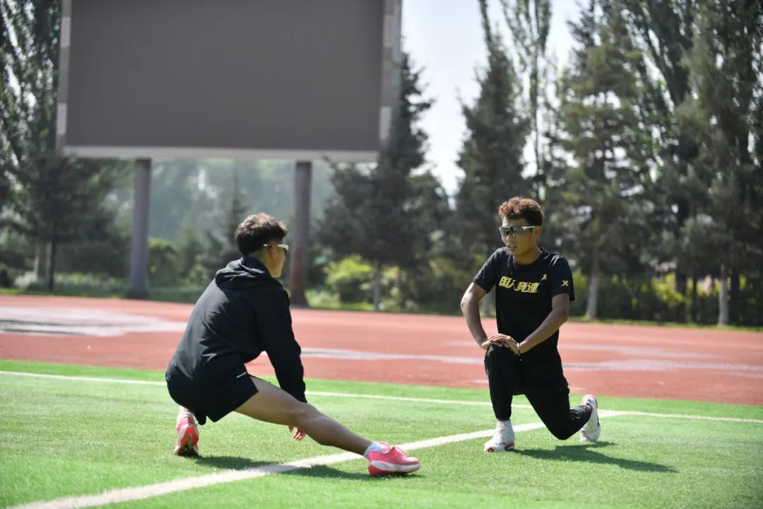 跑后酸痛怎么缓解,跑步后肌肉酸痛还能继续跑吗