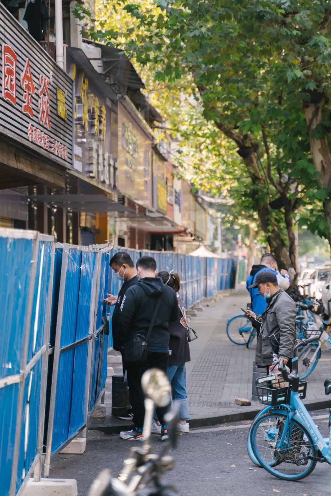 实拍疫情反扑下的武汉美食餐饮店他们怎么样了？