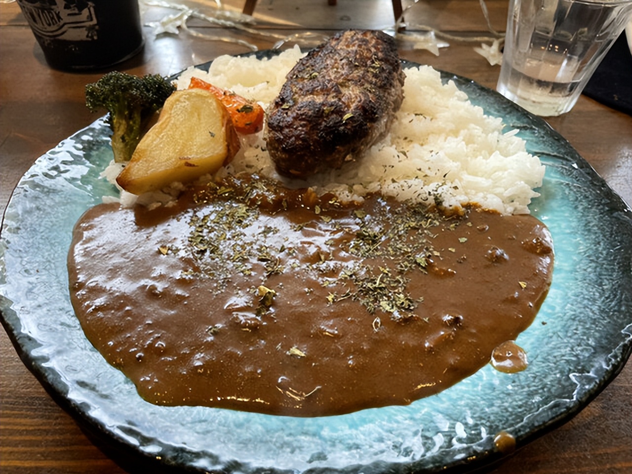 北海道札幌大商场札幌中古店,日本札幌都有什么美食