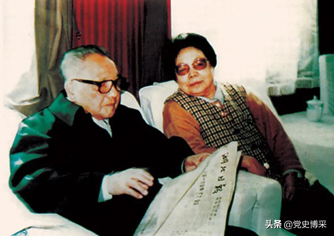 保健医生眼中的晚年*小平邓**:豁达而慈祥