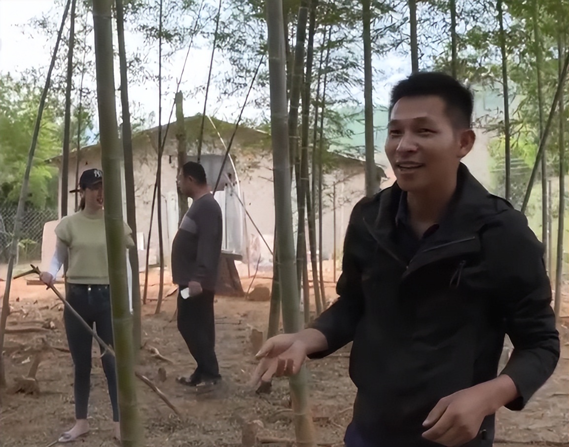 福建男子养“跳跳猪”，一斤猪肉最高卖出125元，年销售额达600万