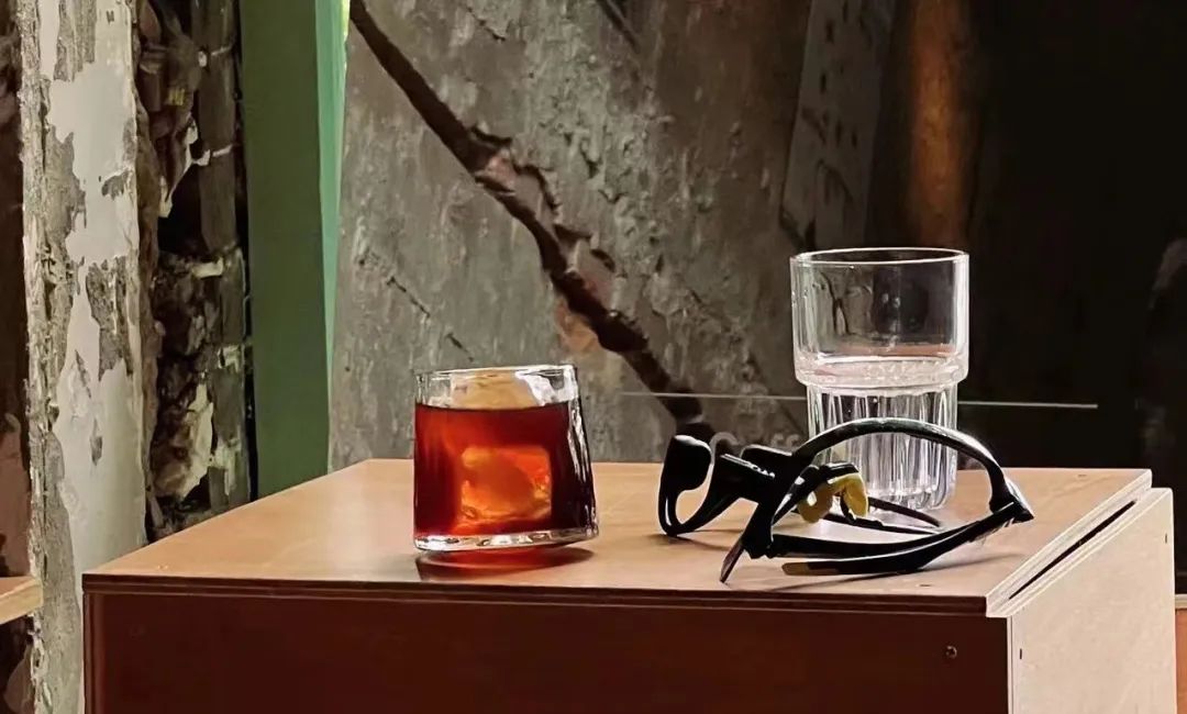 一年开7000家的咖啡店是奇迹,一年开5家餐饮