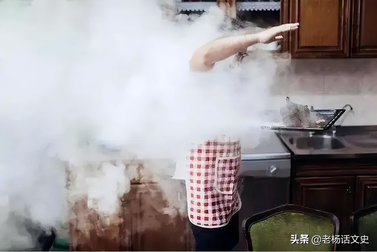 小苏打怎样去油烟机油污,油烟机顽固油渍用小苏打行吗