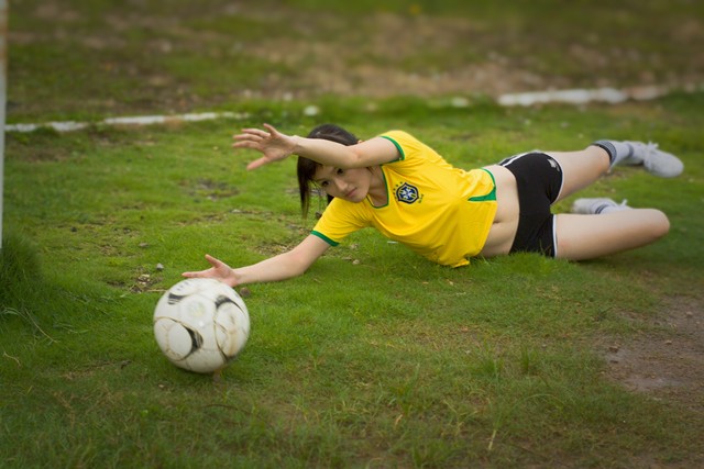 加内特和球迷的故事,c罗与球迷的暖心故事合集