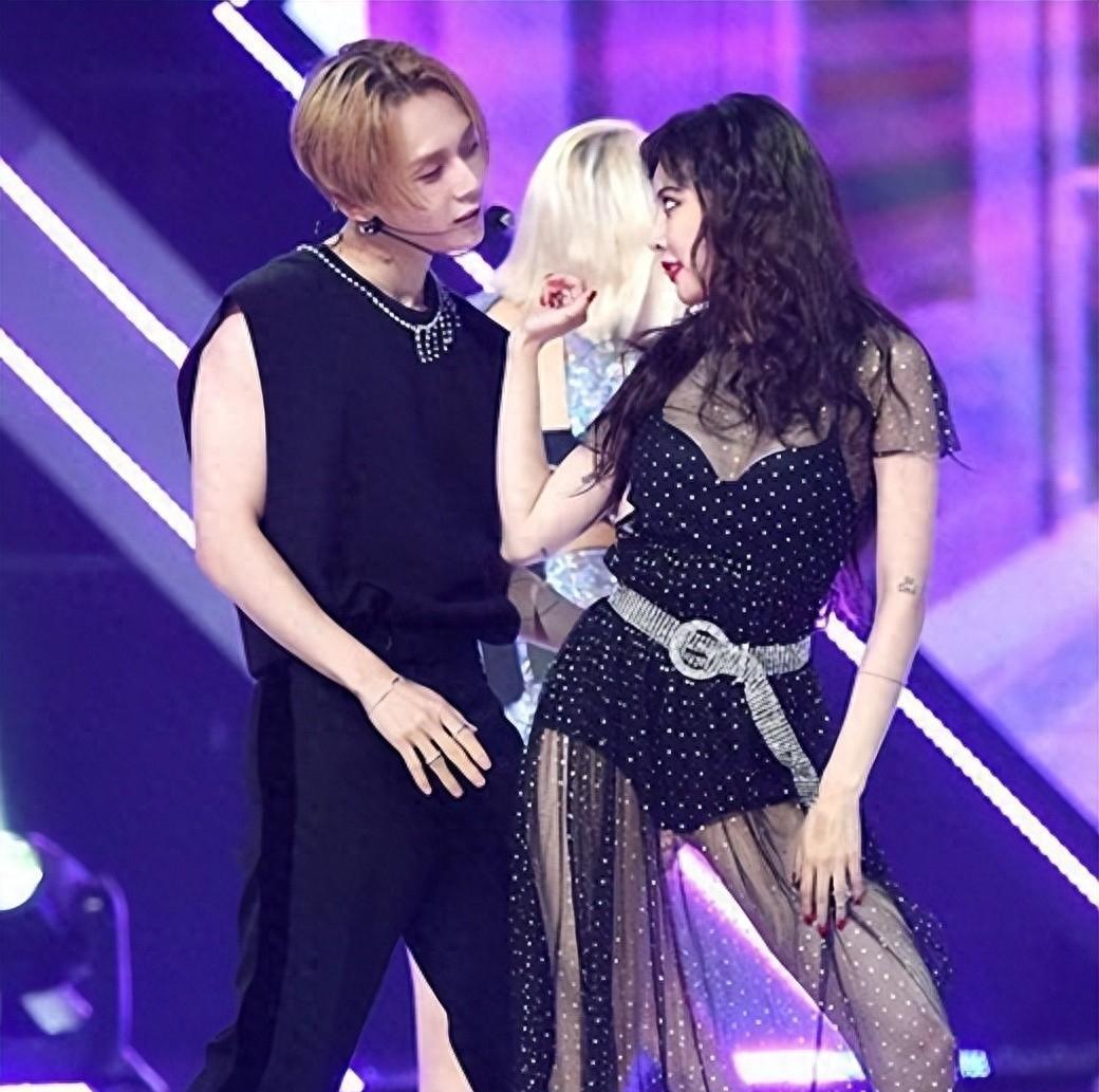 韩国女星泫雅表演,韩国女星泫雅拍戏视频