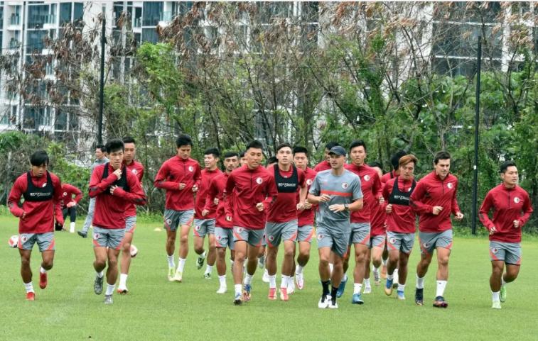 U23亚洲杯，日本0-2出局！全场被亚洲第11压制，国足下届世预赛难