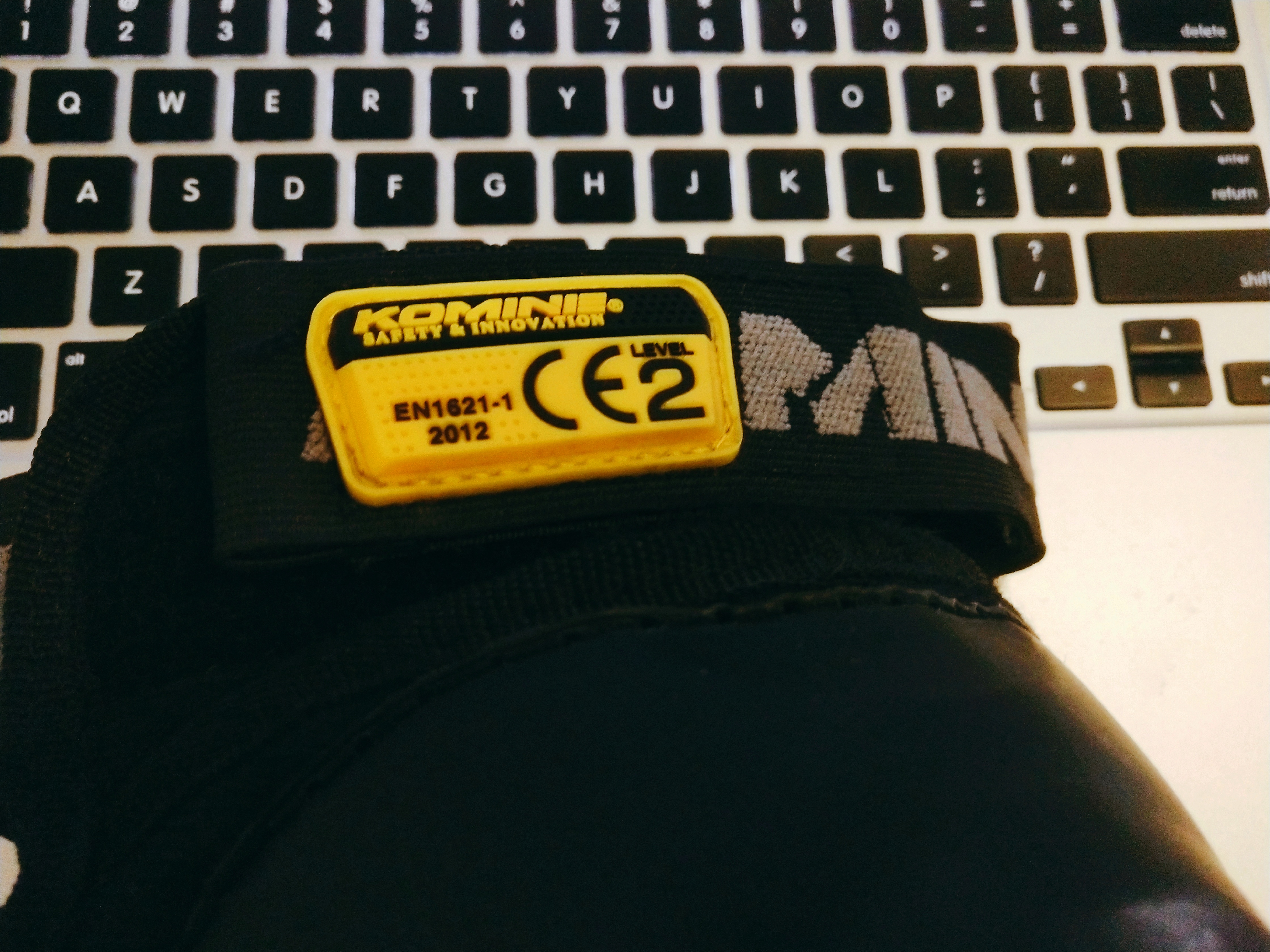 四季都可戴的摩托车头盔怎么选,摩托车头盔装备推荐