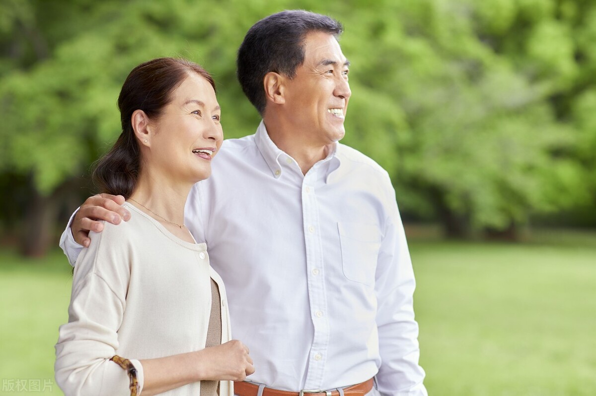 卫生巾需要多久会消失,女性在绝经前要用多少钱的卫生巾