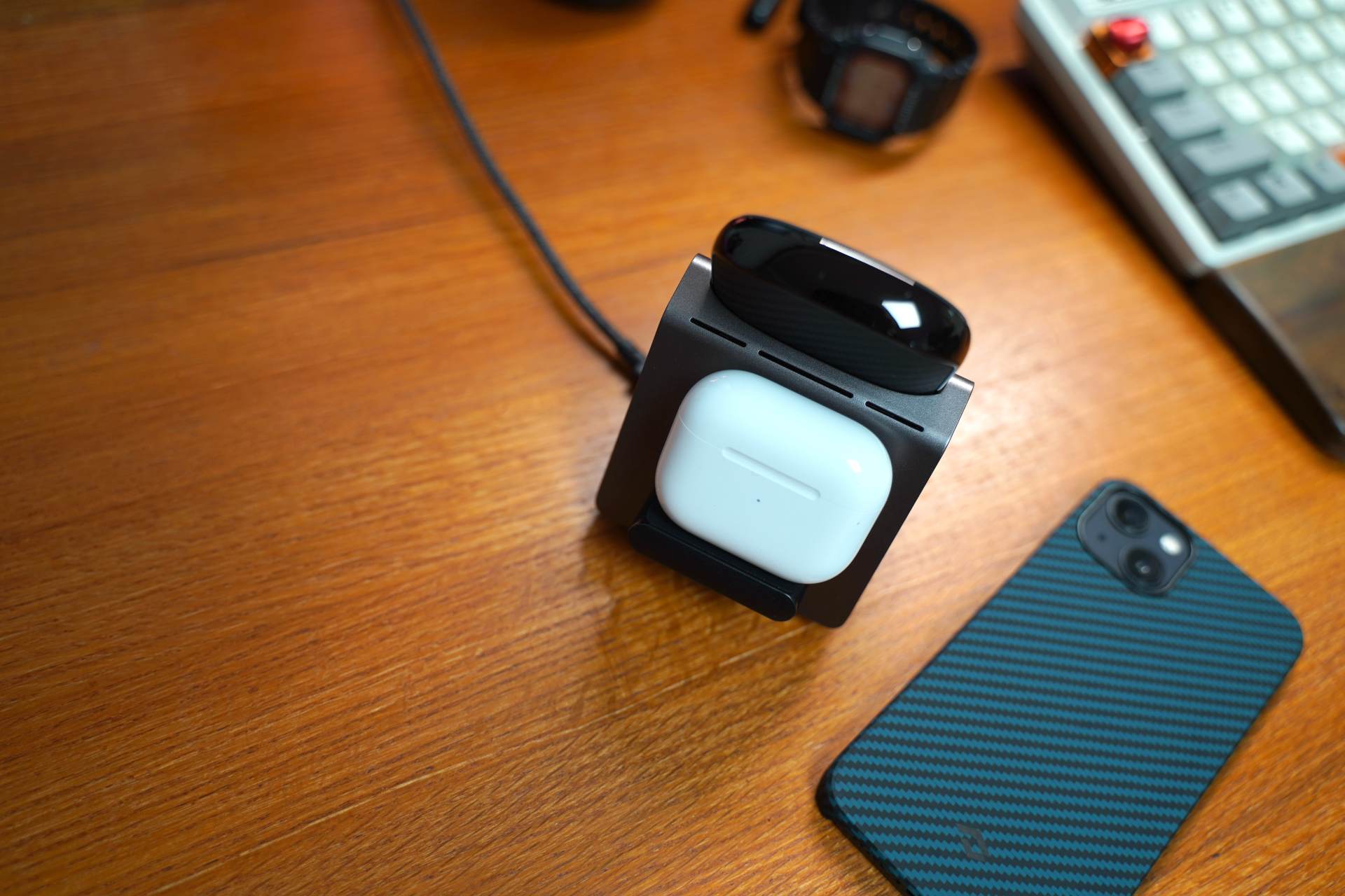 现在入手iphone13值不值得,现在入手iphone13值不值