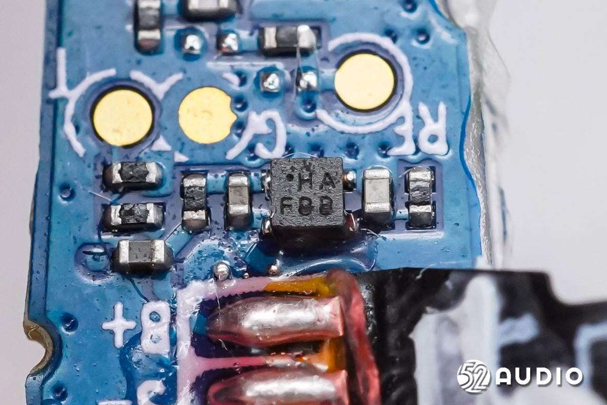 realmeAir3Neo真无线耳机拆解，音乐太空舱设计，支持杜比全景声