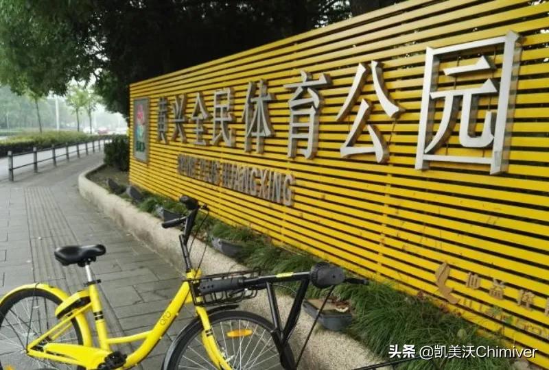 篮球场地坪漆施工廉江市,篮球场地板漆施工视频