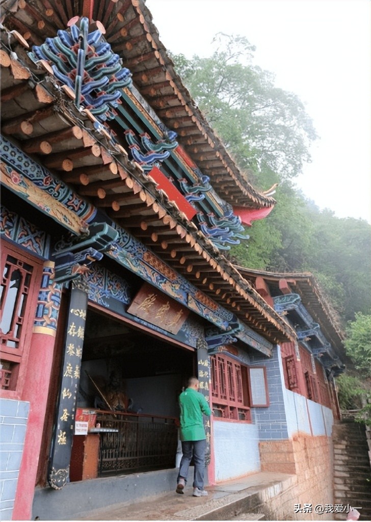 云南古建筑名单大全,云南古滇墓葬群