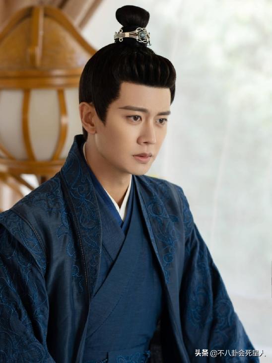 被韩国媒体评选为中国古装四美,公认古装四美男中国