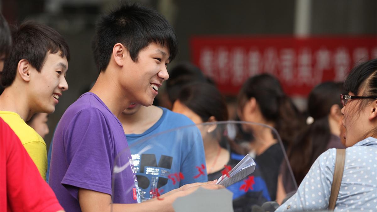 我，22年跳槽到台资工厂上班，年薪28万，不料不到1个月就走人了