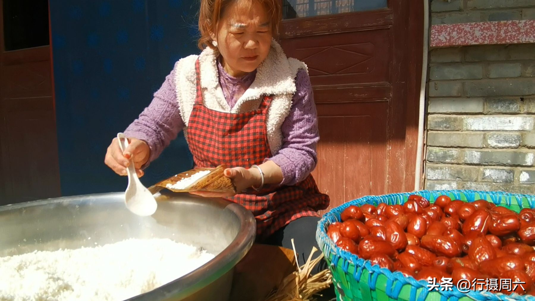 陕西娃花5千元买下做粽子技术，在山西干了21年，走上致富路