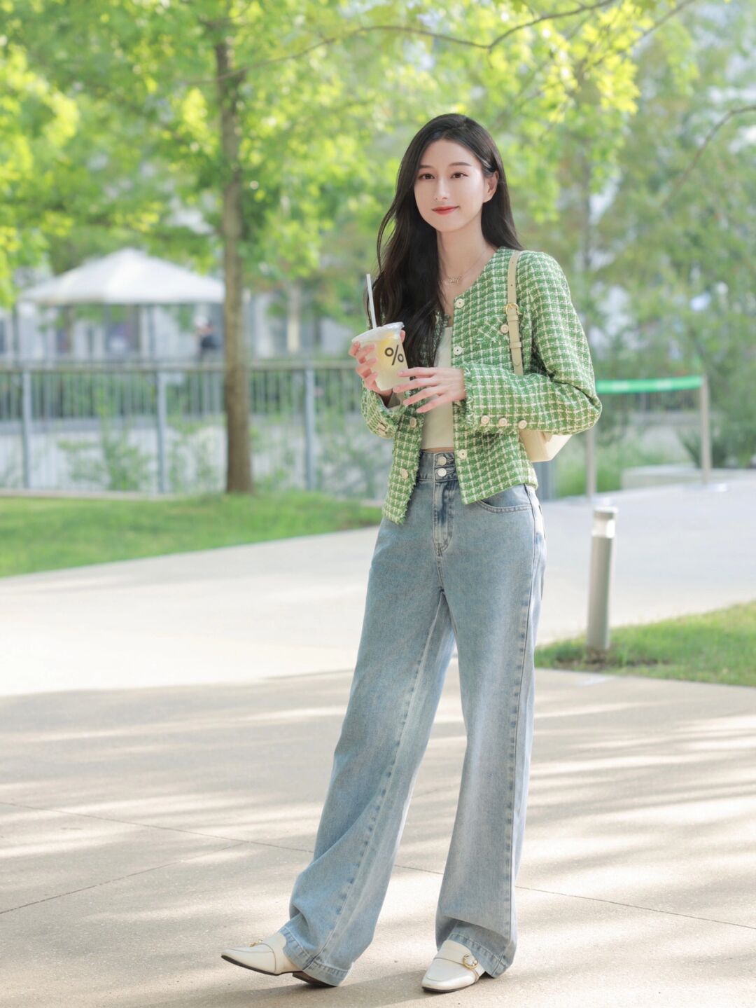 开春这样穿酷帅又有质感,2020开春温柔系穿搭时髦又高级